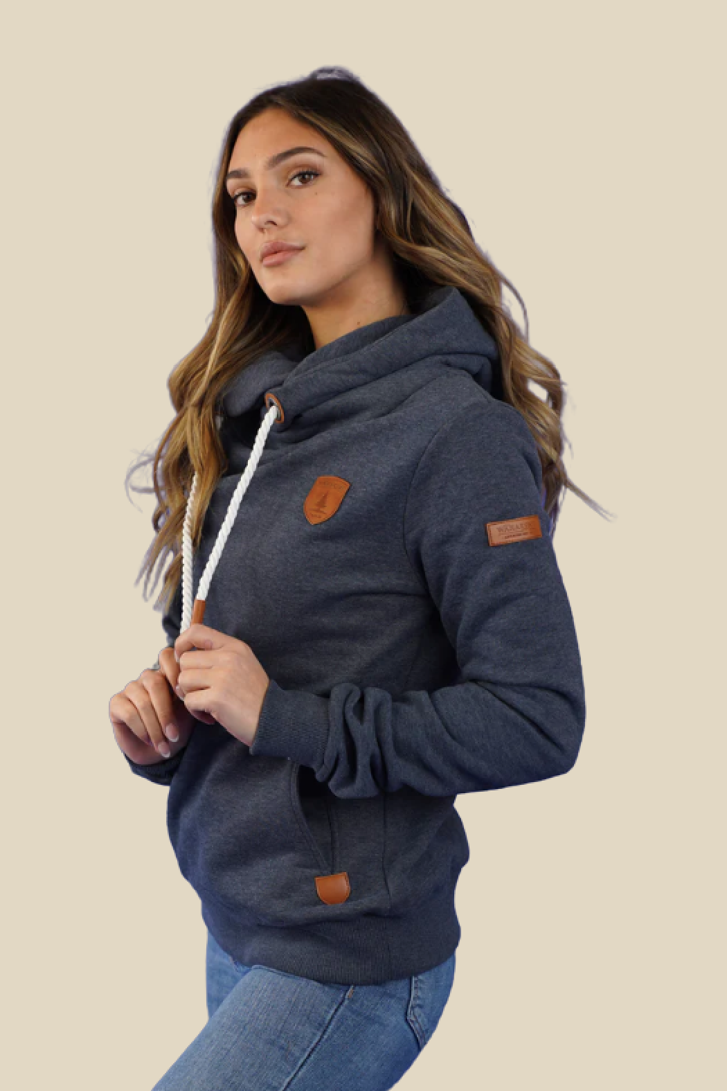 Artemis Pullover Hoodie