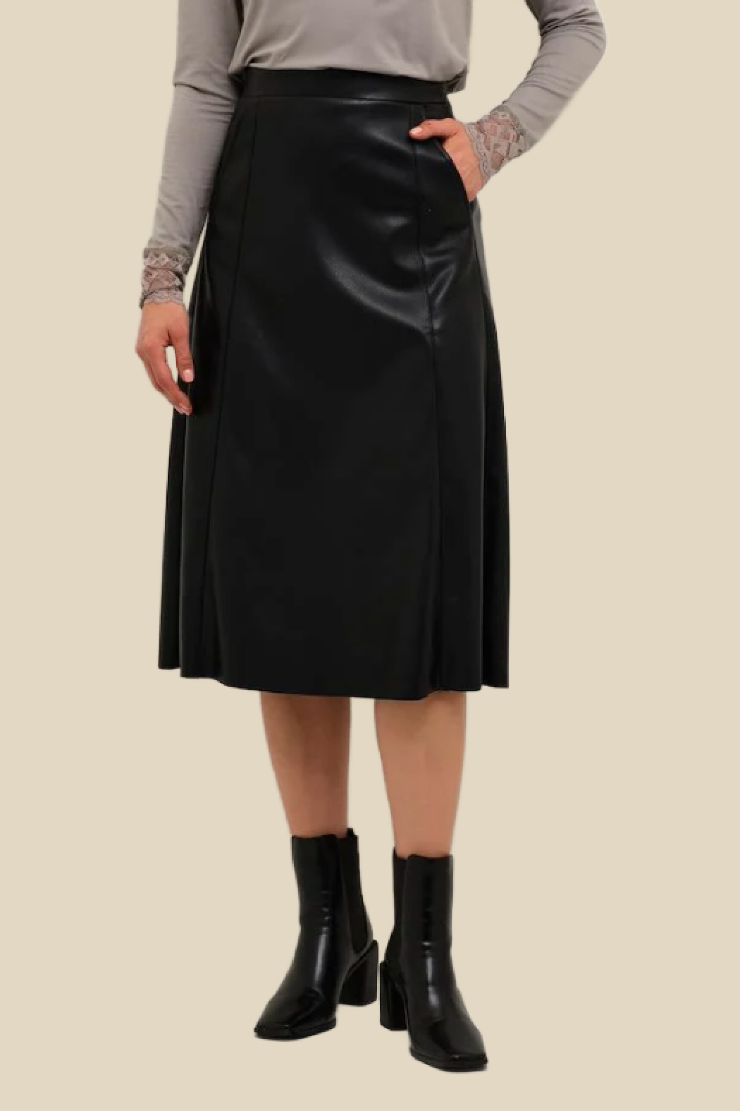 Ariana Faux Leather Skirt