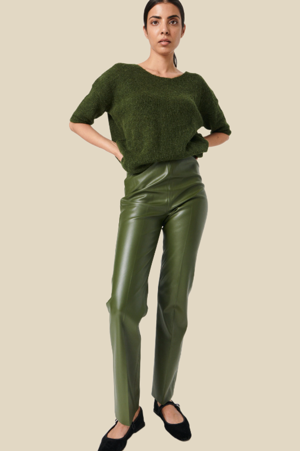 Leather pants 2025 women zara