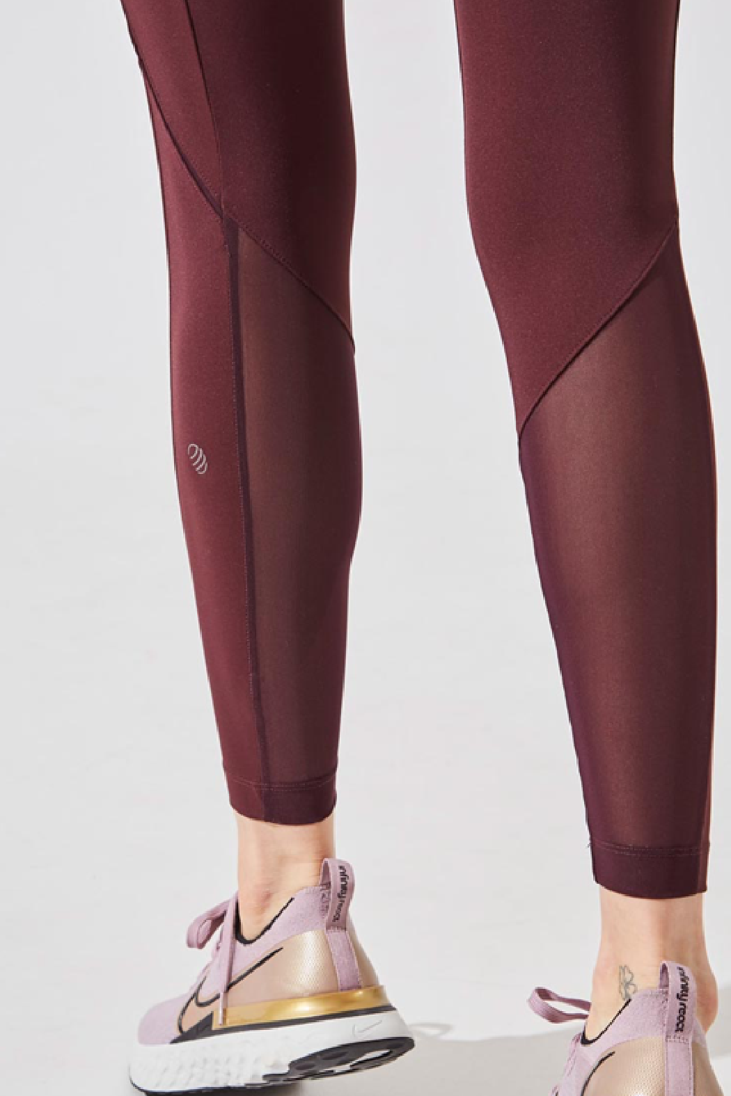 Accelerate Ultra-High Waisted 7/8 Legging