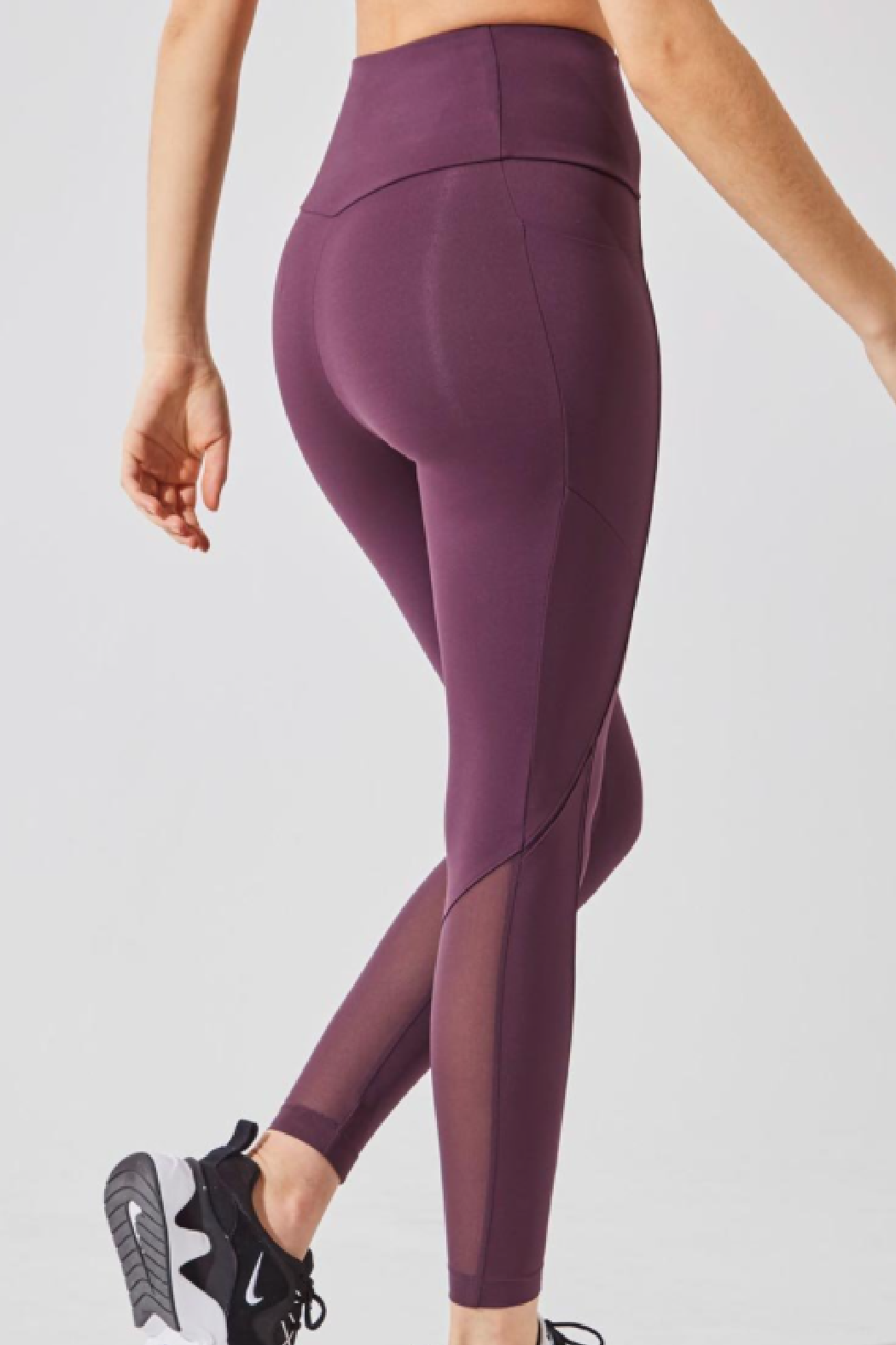 Accelerate Ultra-High Waisted 7/8 Legging