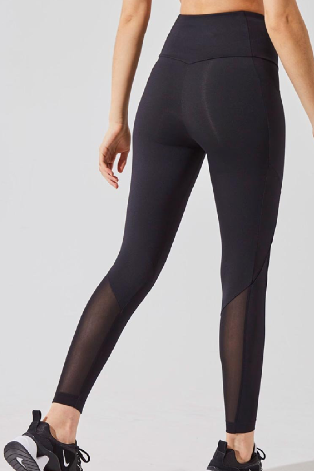 Accelerate Ultra-High Waisted 7/8 Legging