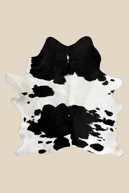 Cowhide Rug 8M