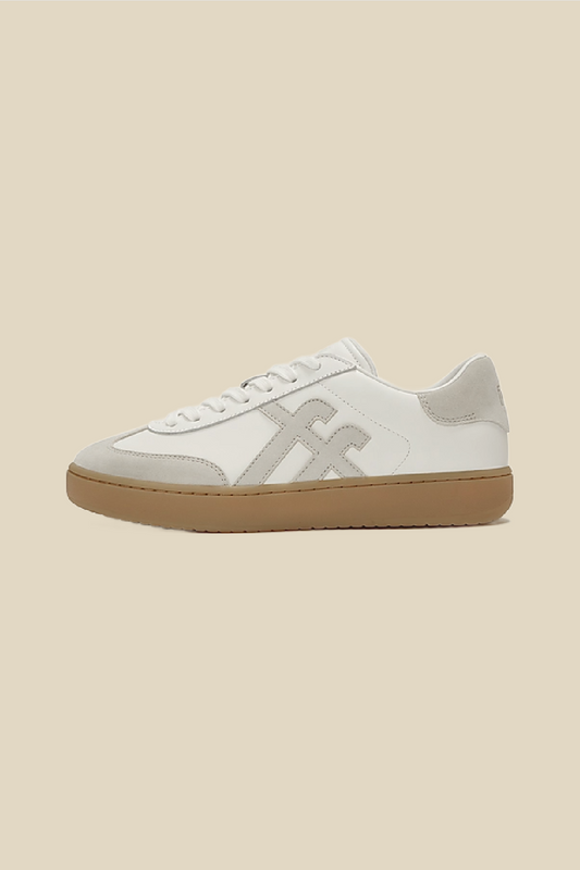 THE DASH T-Toe Leather Sneakers