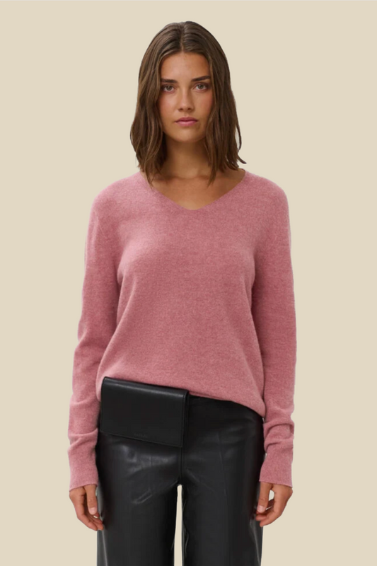 Sida Seamless V-neck