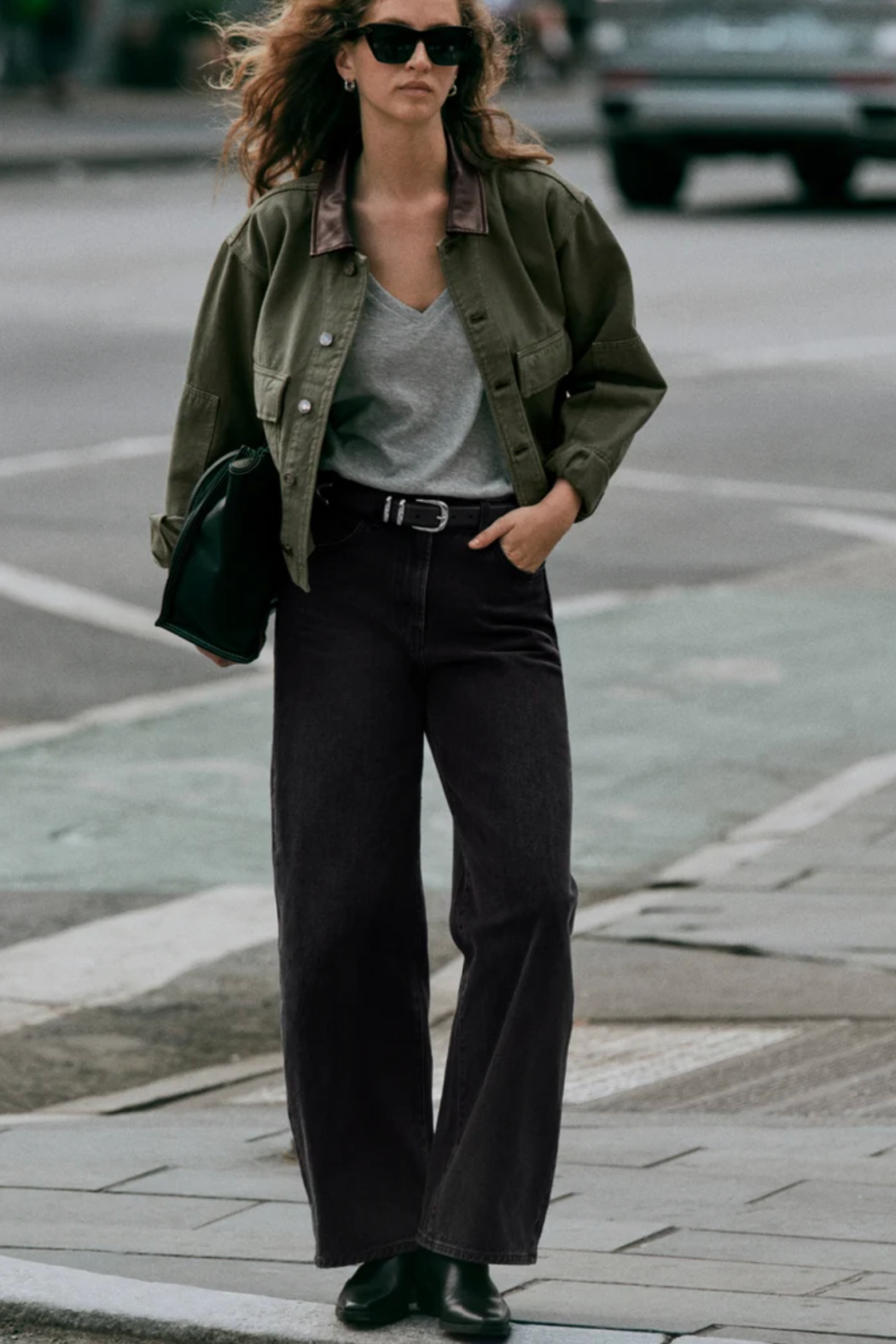 Show Off Bowed Denim