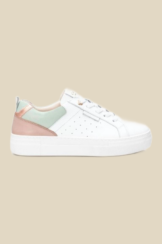 Carmela Sneaker