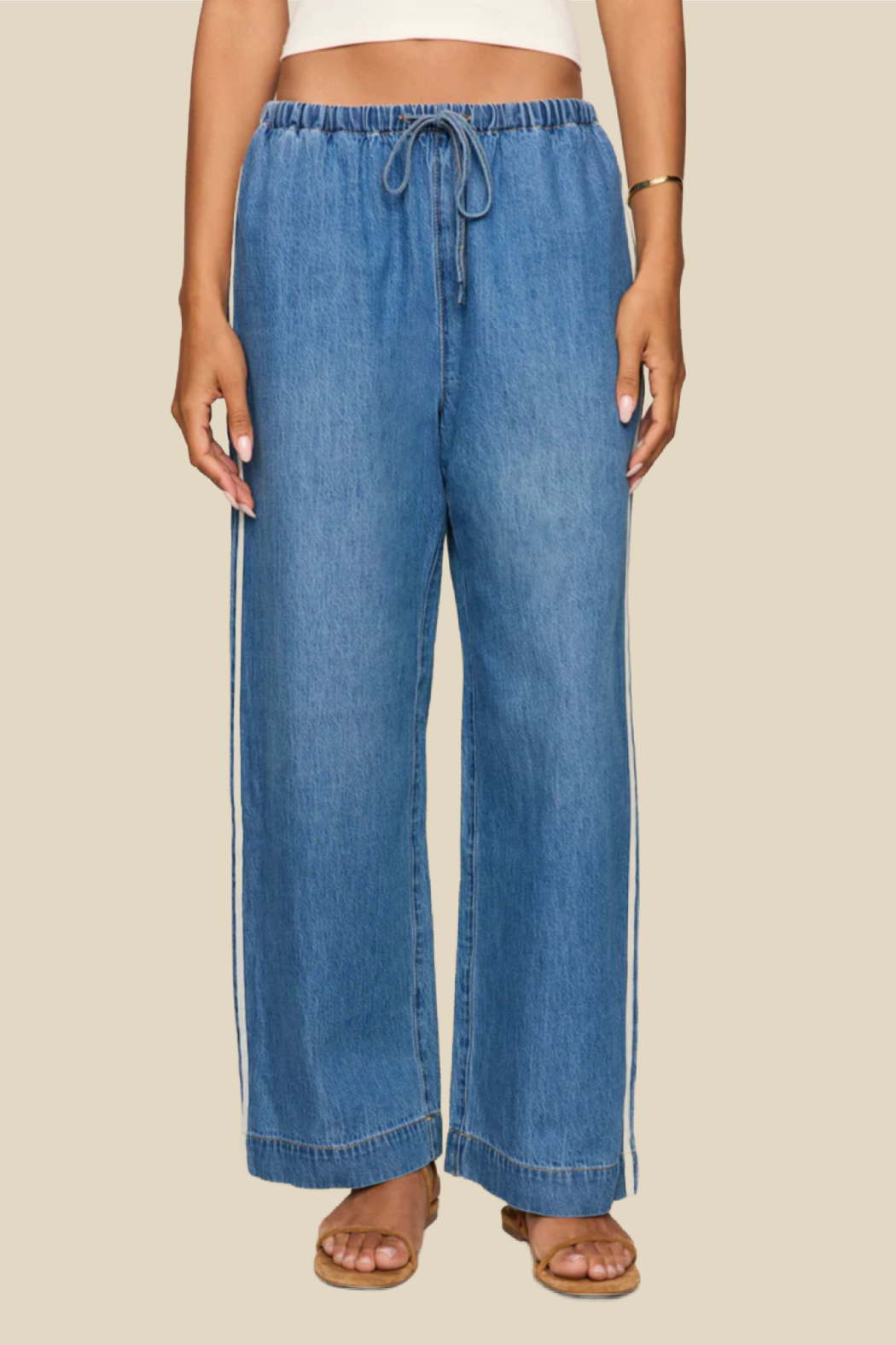 Sidelines Denim Tracker