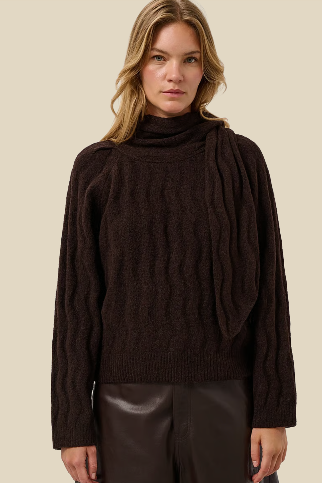 Slidalia Tie Pullover