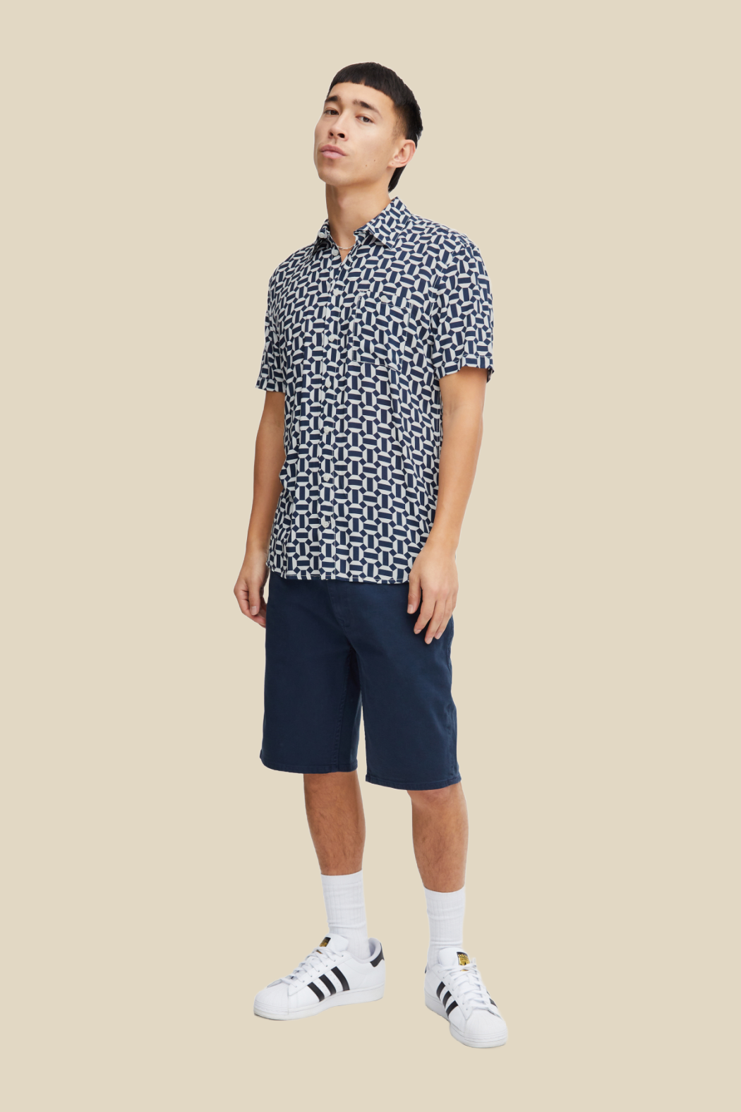 Geometric Button Up