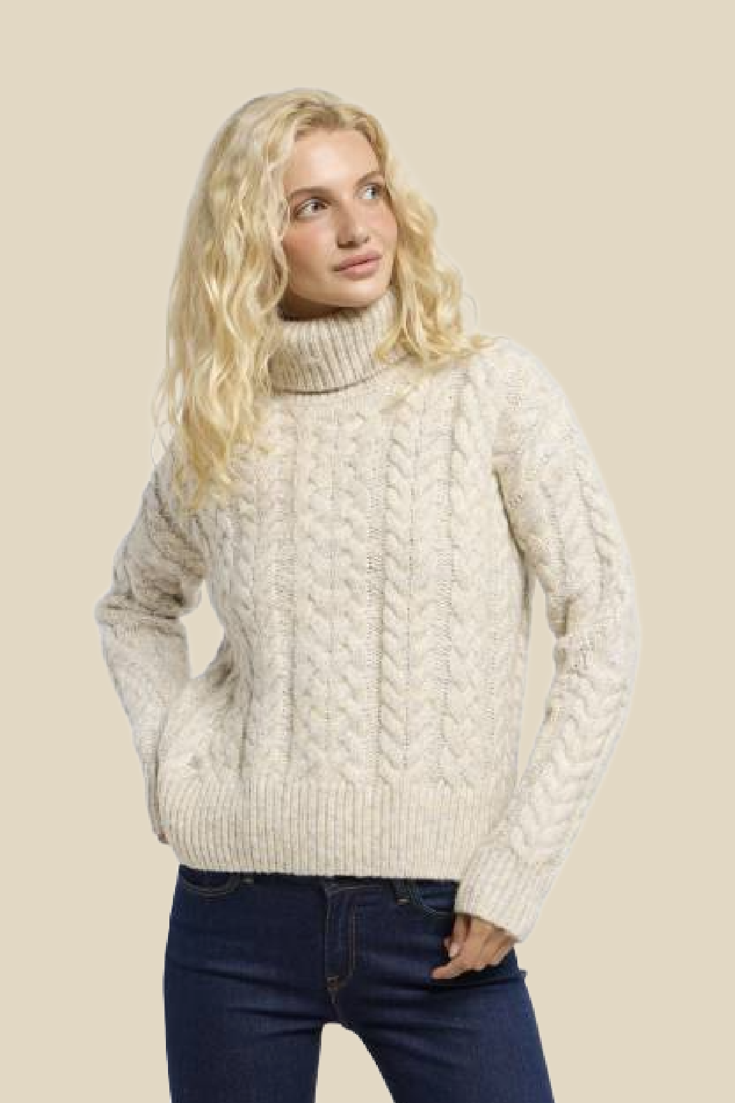 Janna Short Knit – The Old Mill