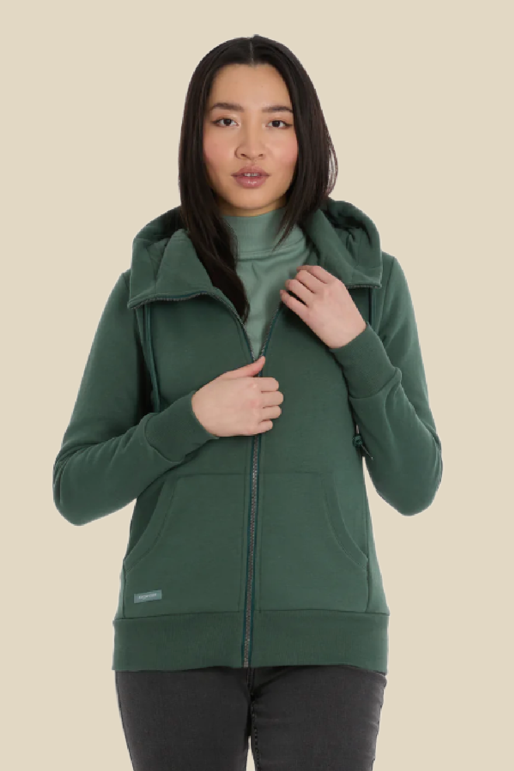 Neskia Zip-up