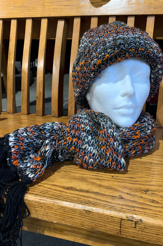 Knit Scarf Set