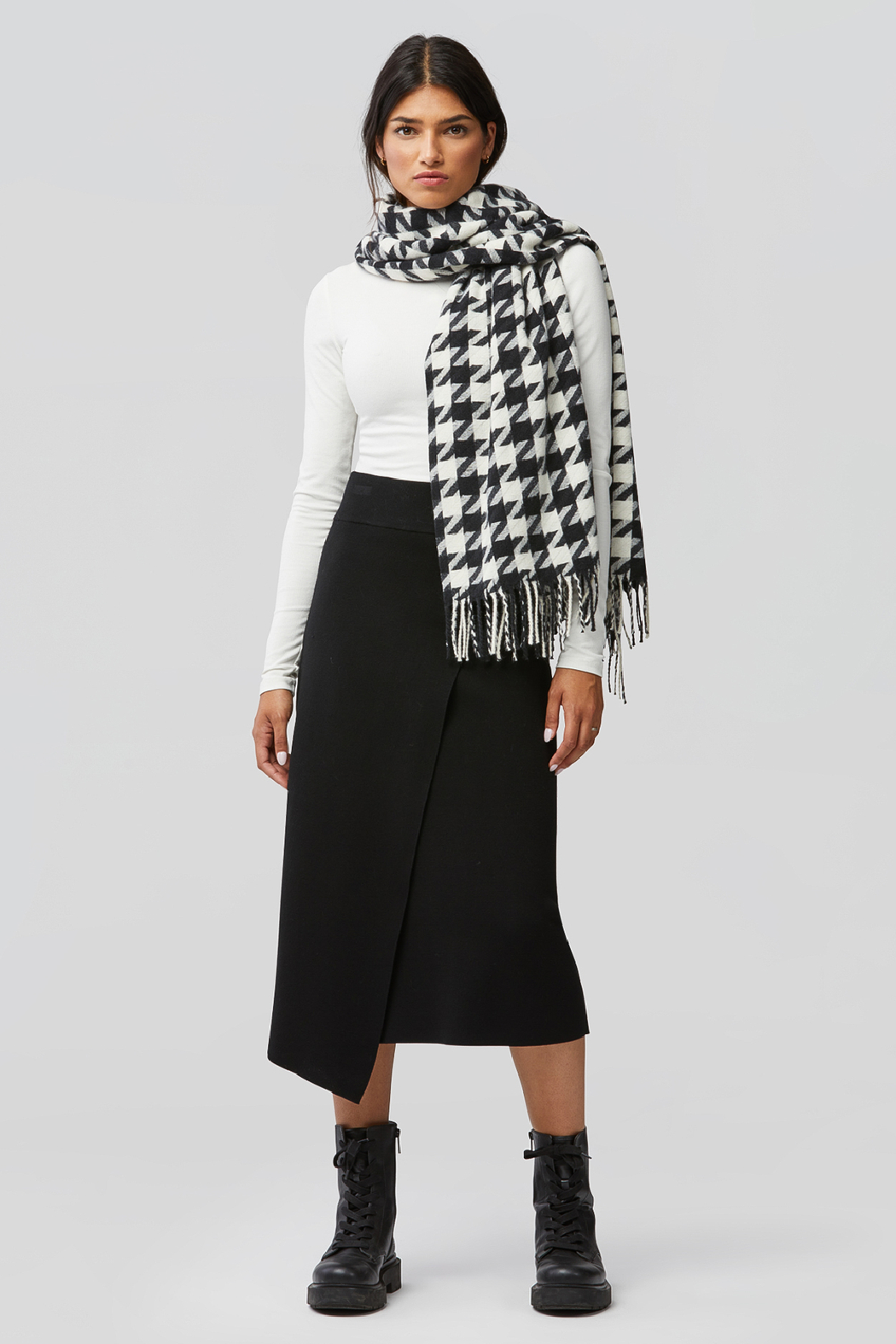 Sania Houndstooth Scarf